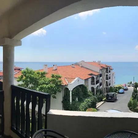 Ps / Suncoast Apartment *