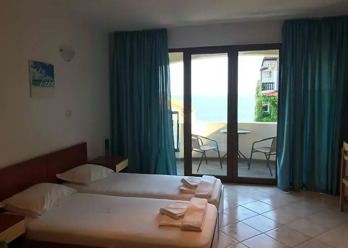 アパート Ps / Suncoast スヴェティ・ヴラス